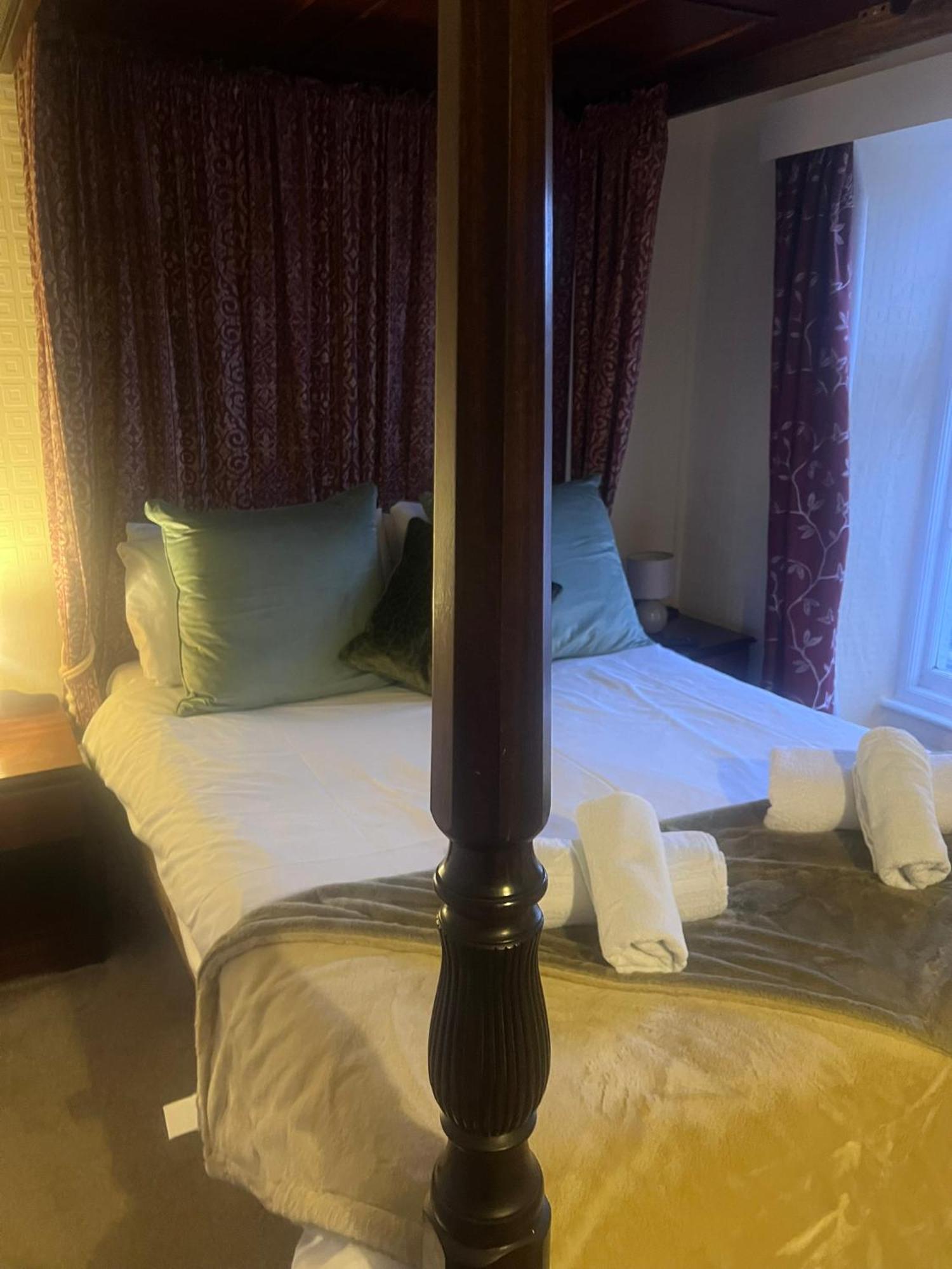 The Crown Hotel Лінтон Екстер'єр фото