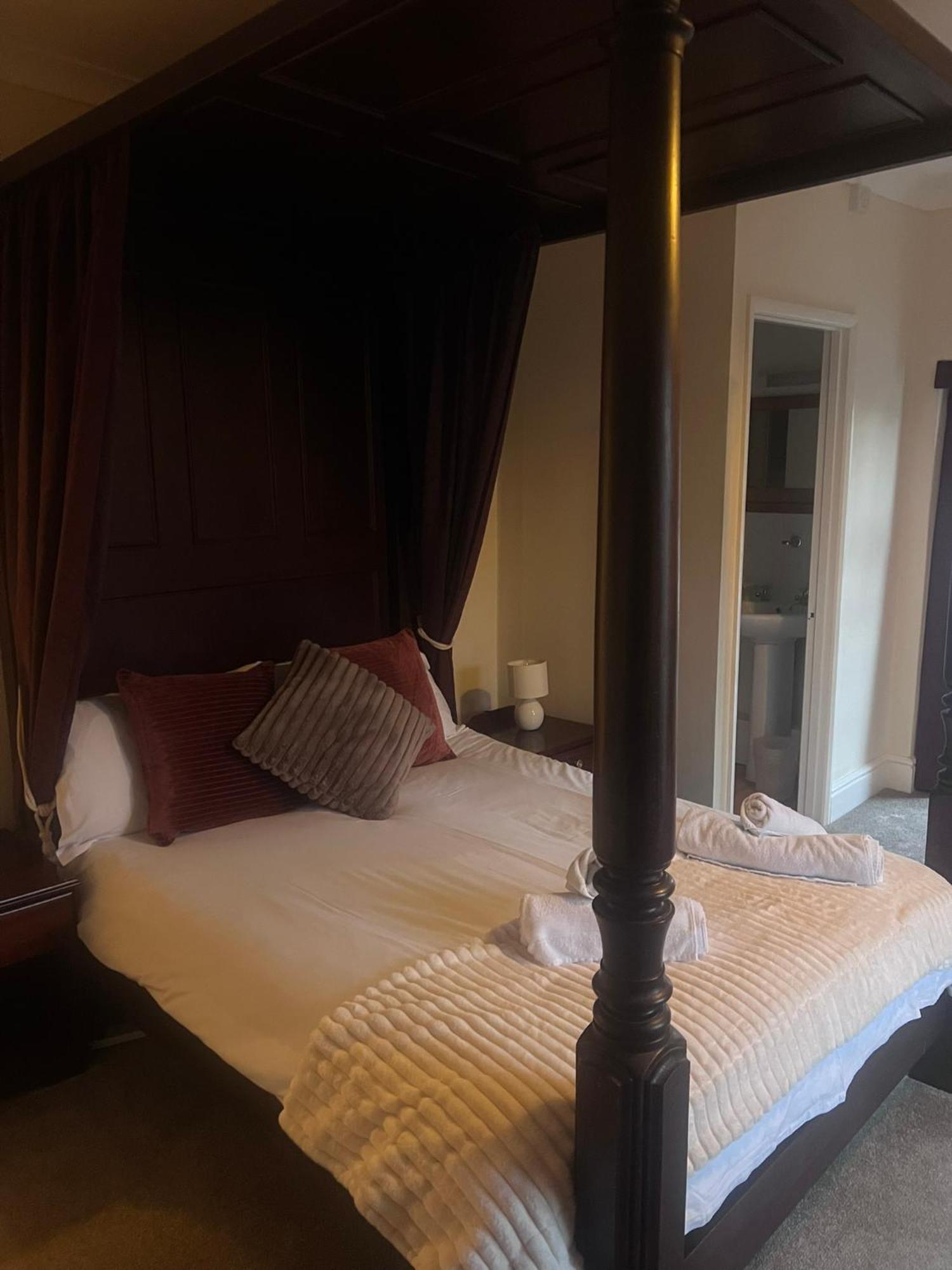 The Crown Hotel Лінтон Екстер'єр фото