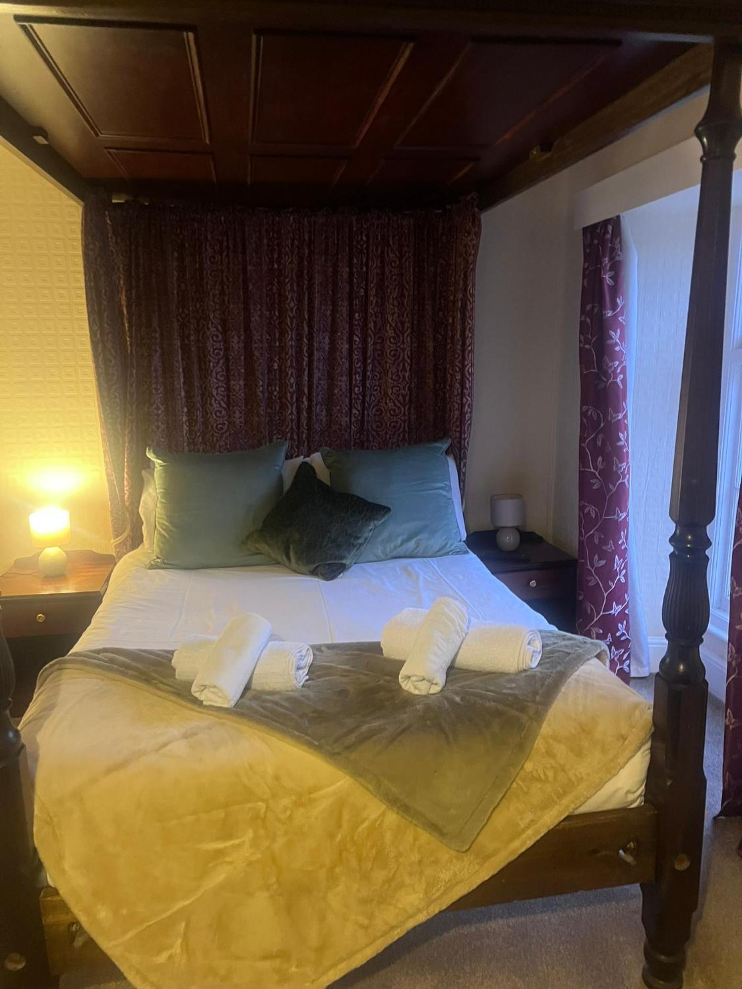 The Crown Hotel Лінтон Екстер'єр фото
