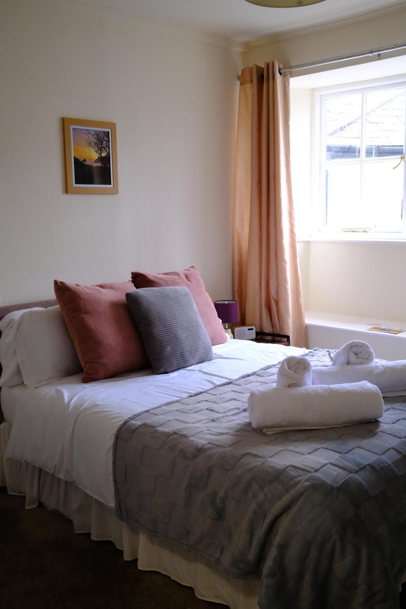 The Crown Hotel Лінтон Екстер'єр фото